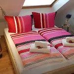 Pematra Ferienwohnung Unterm Dach